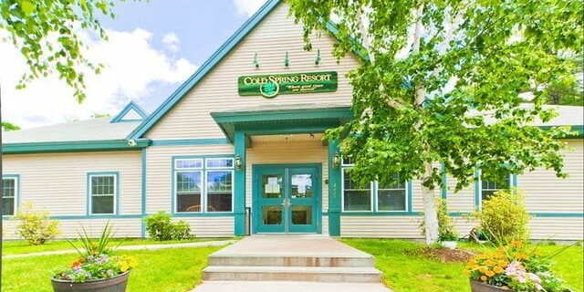 Cold Spring Resort - NH